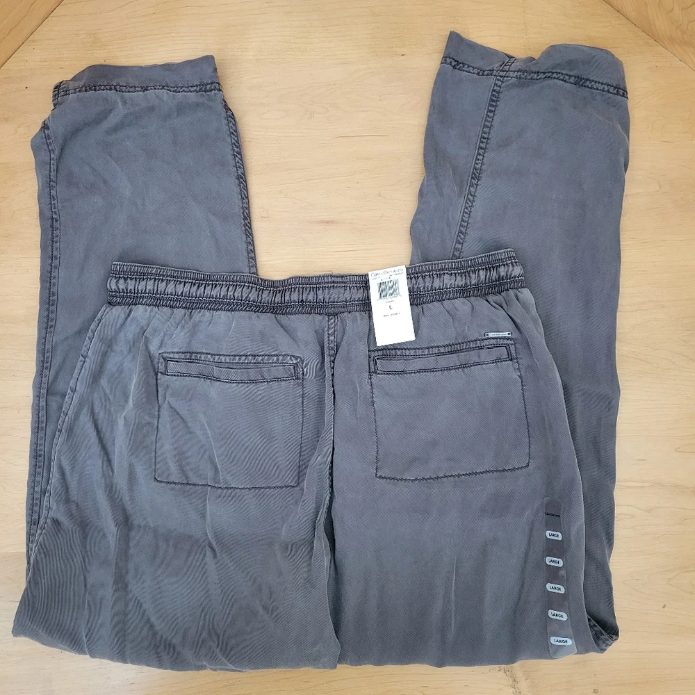 Calvin Klein pull on, drawstring pants - Picture 2 of 7